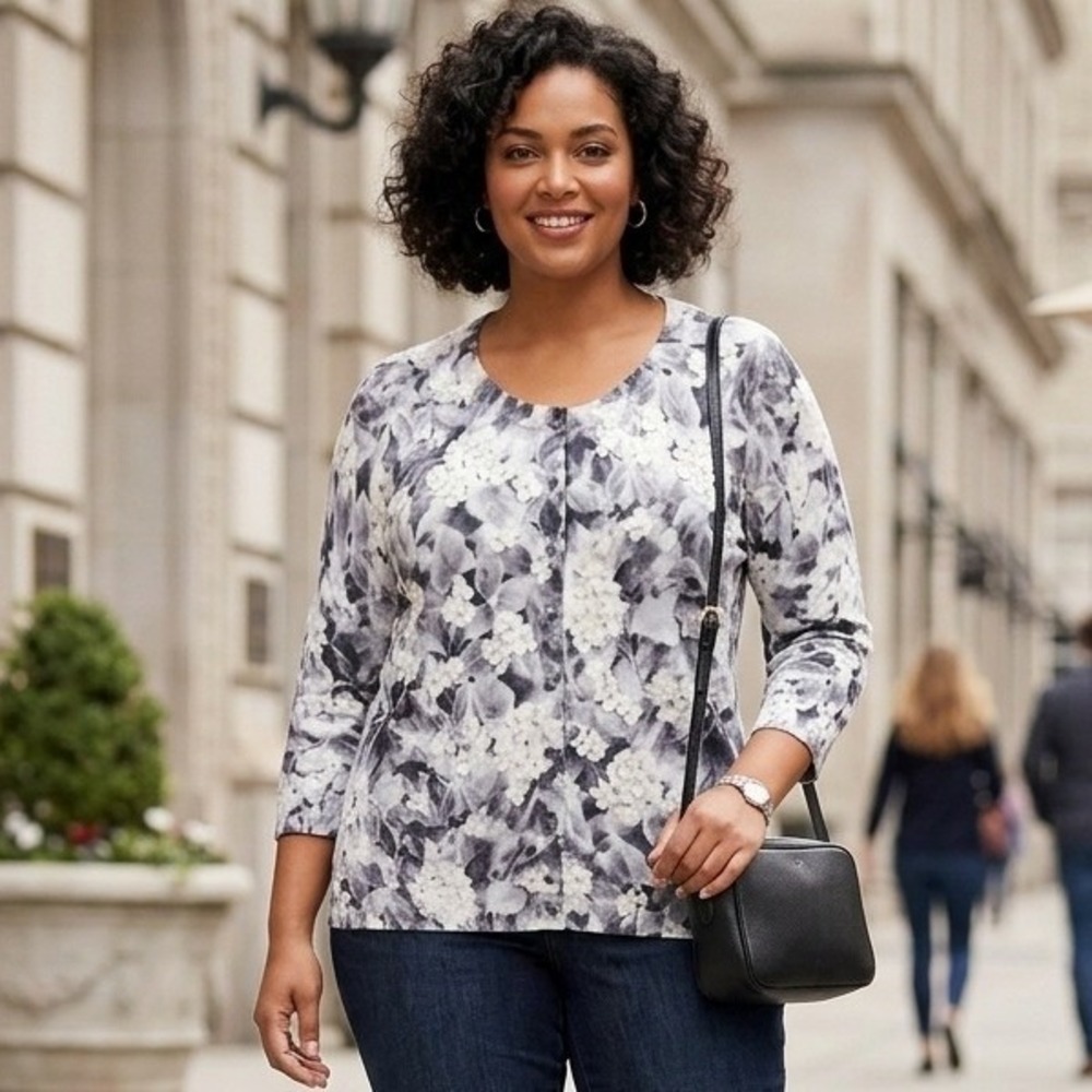 Talbots Cardigan Sweater Womens 1X Gray‎ Floral Silk Blend Flower Beaded Classic